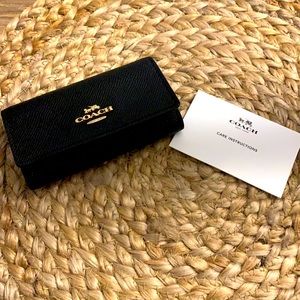 Coach 6-ring key case